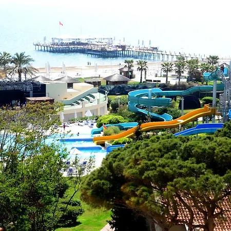 Resort Zeynep 5*